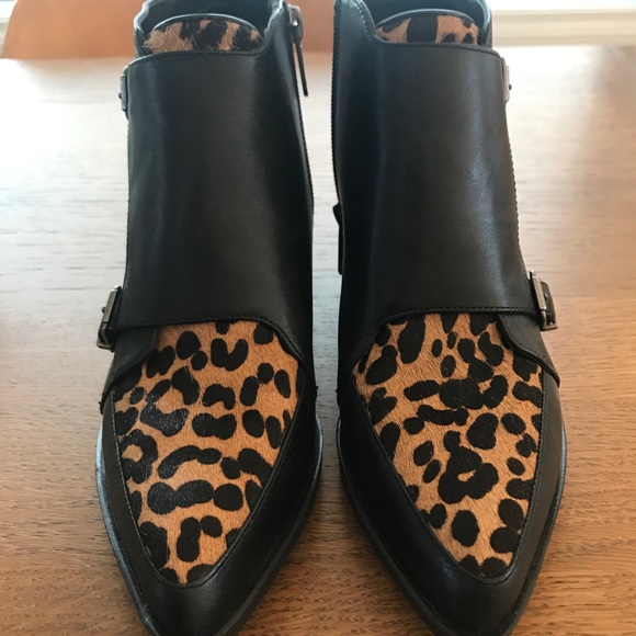 sam edelman circus leopard booties